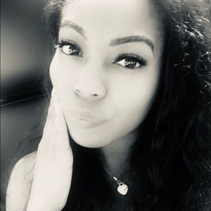 Meet your Posher, Coco